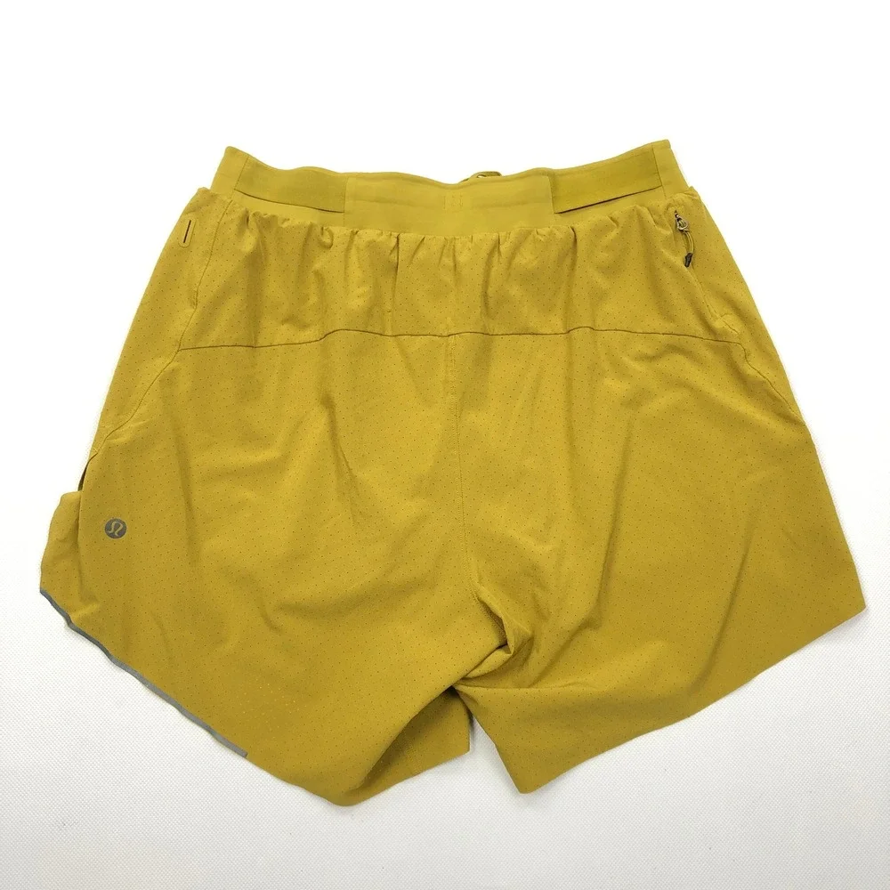 Lululemon Outpacer Fast and Free Shorts Mens Small Yellow Chartreuse Running 6in